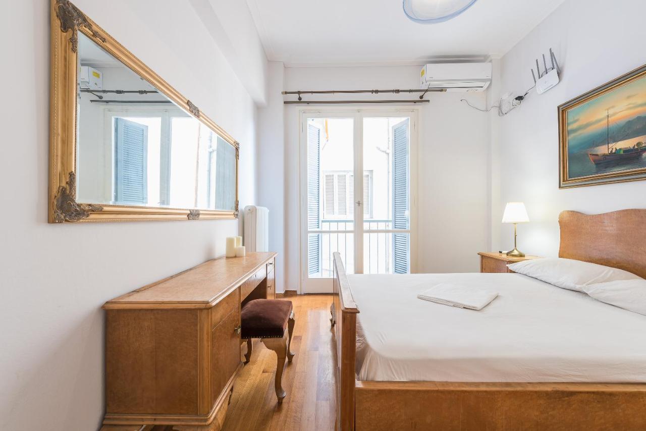 Victoria Plaza Palace Apartments เอเธนส์ ภายนอก รูปภาพ